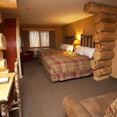 Whitefish Lodge And Suites Cross Lake Ngoại thất bức ảnh