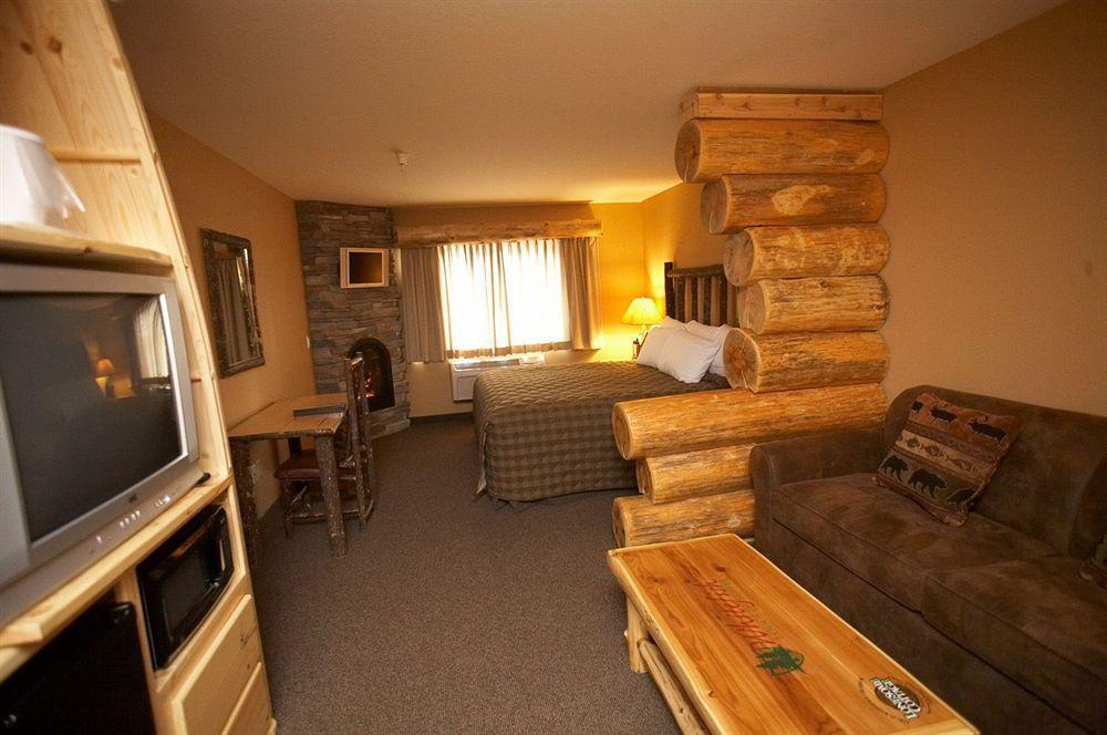 Whitefish Lodge And Suites Cross Lake Ngoại thất bức ảnh