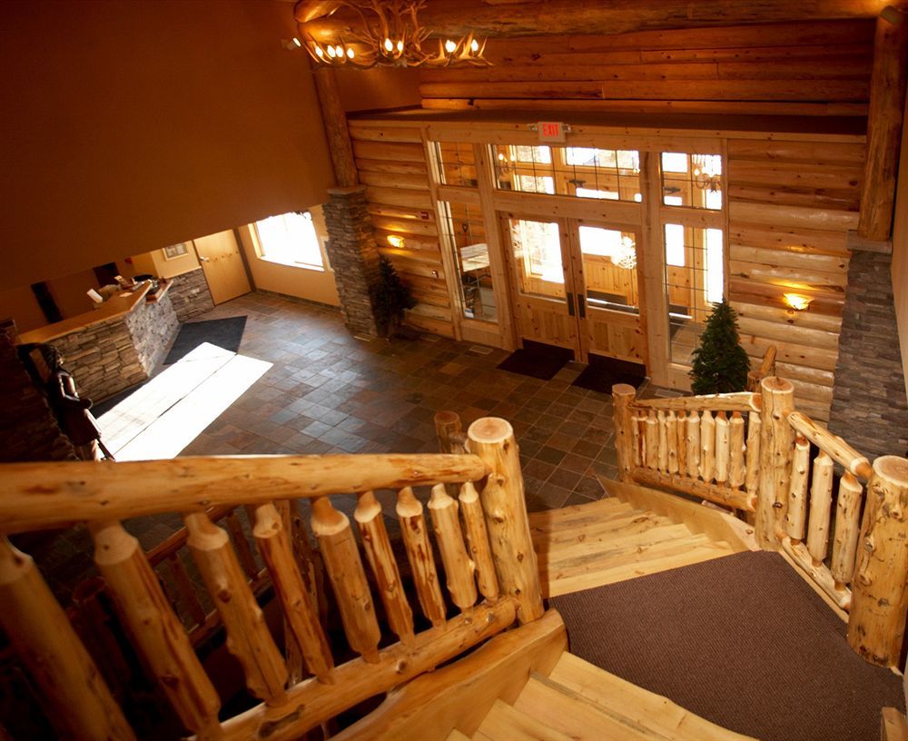 Whitefish Lodge And Suites Cross Lake Ngoại thất bức ảnh